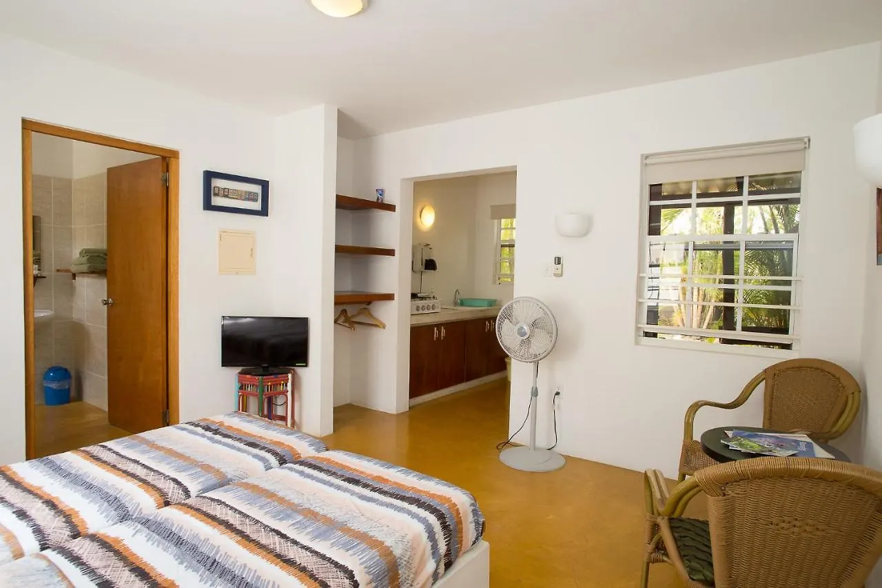 The Dive Hut - Boutique Apartments Playa 2*,  Bonaire, Sint Eustatius en Saba